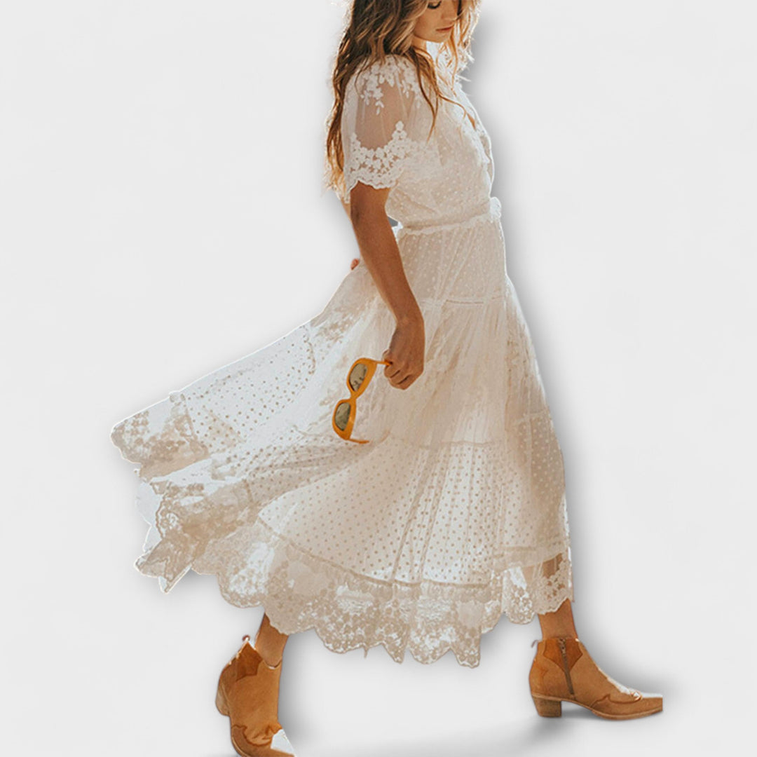 Lacey Midi Obleka z V-izrezom in Kratkimi Rokavi