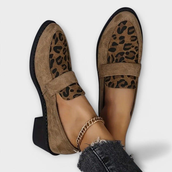 Karla - Elegantni ženski čevlji z leopardjim vzorcem