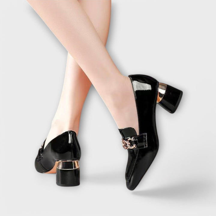 Krissy - Elegantni in rafinirani loafers