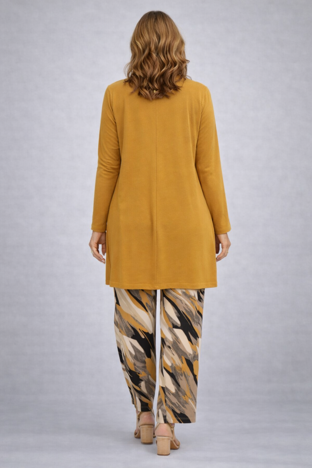 Ailene - Klasična Eleganca Tri-delni Set