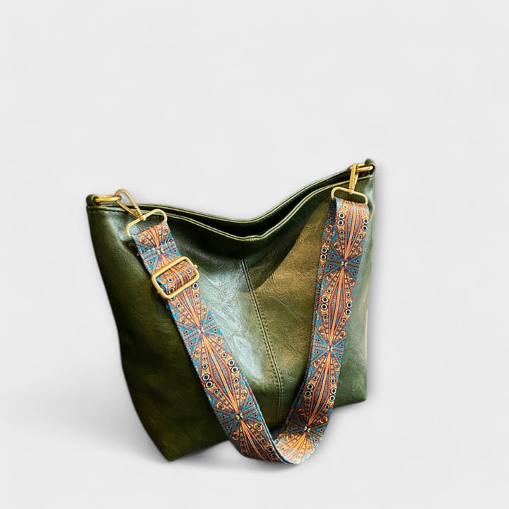 Cécile. - Elegantna vintage torbica