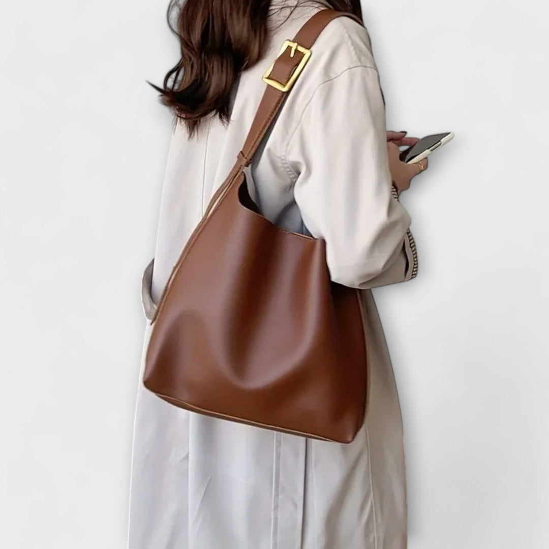 Cécile – Elegantna usnjena torba čez ramo