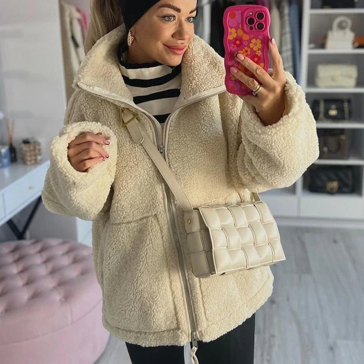 Karla – Mehka teddy jakna