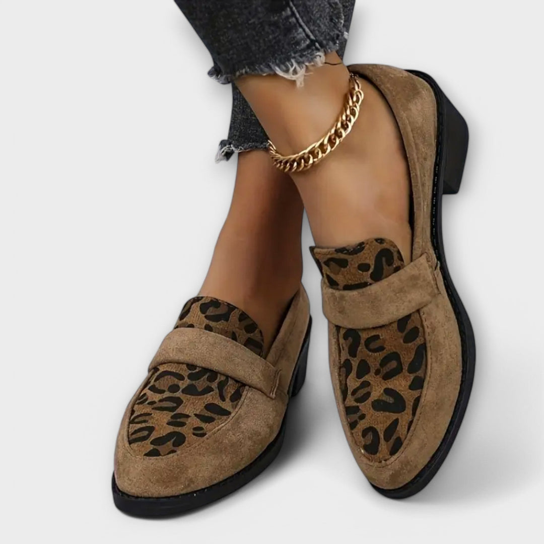 Karla - Elegantni ženski čevlji z leopardjim vzorcem