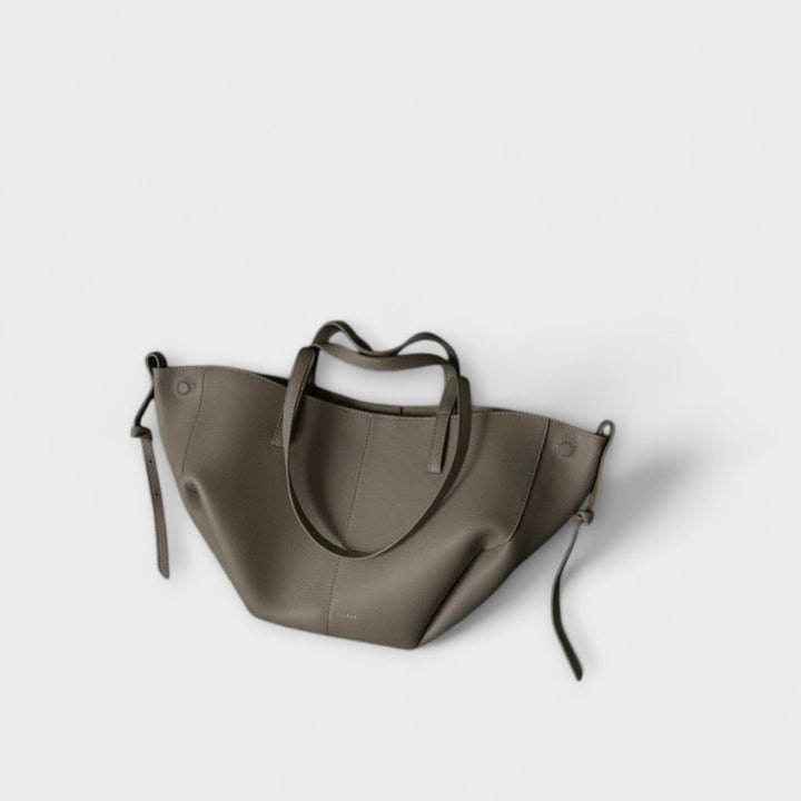 Cécile. – Vintage Torba čez ramo